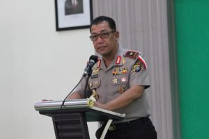 Waka Polda Kepri,Drs Yan Fitri Halimansyah,MH