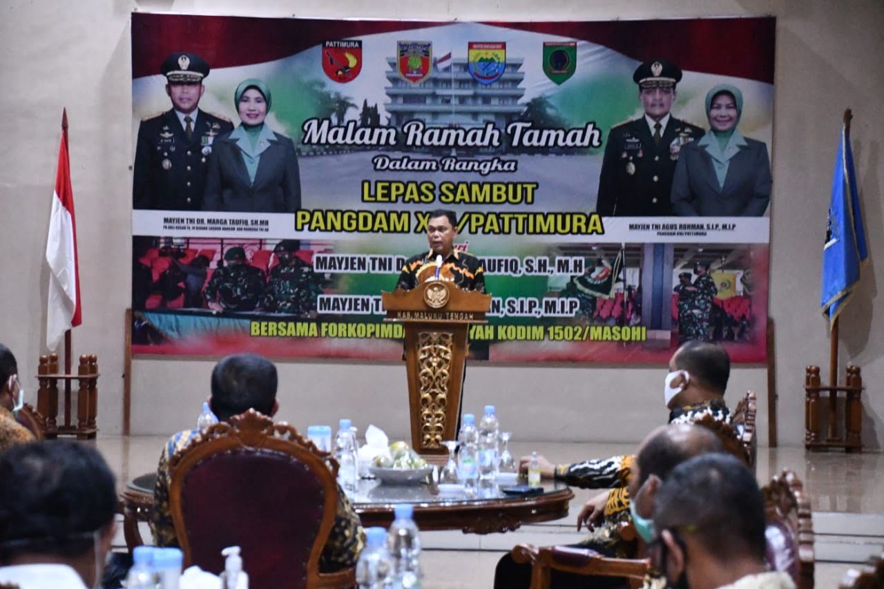 Mantan Pangdam XVI/Pattimura, Mayjen TNI, Marga Taufiq, Saat Menyampaikan Sambutan
