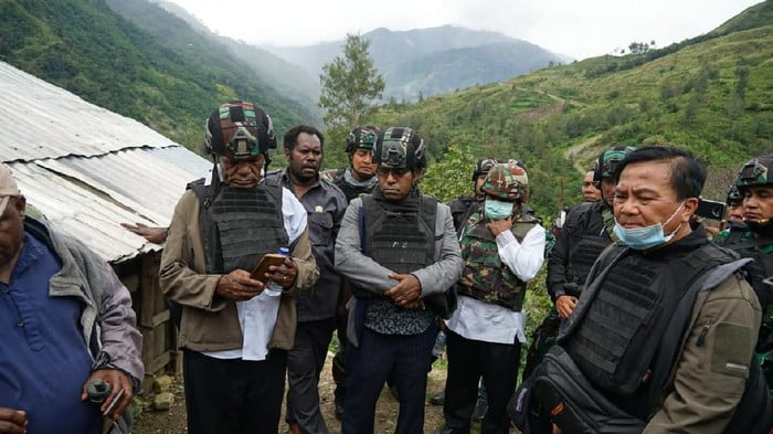 TGPF Yang Diketuai, Sekretaris Kompolnas RI, Irjen Pol (Purn) Dr. Beni Jozua Mamoto, SH,MH,