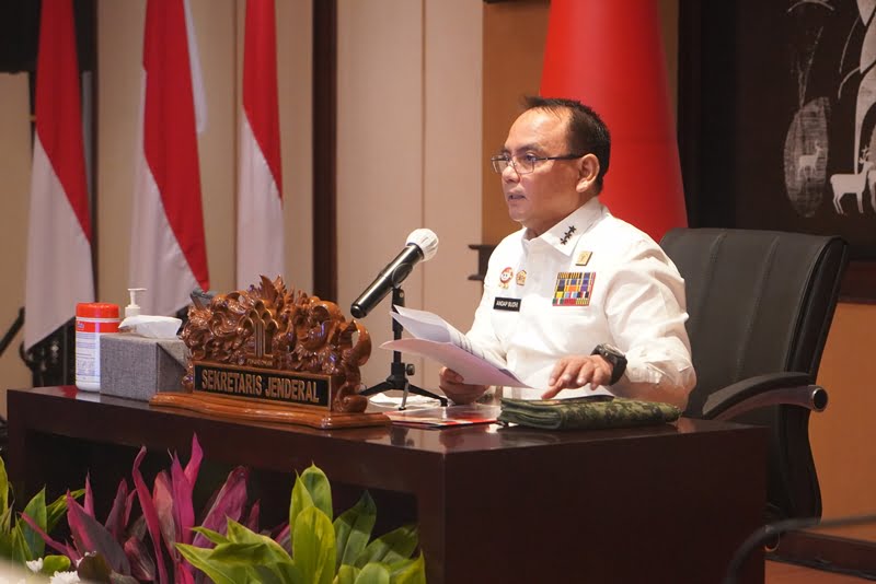 Apa Itu Hak Asasi Manusia - Ciri-Ciri Ham 1